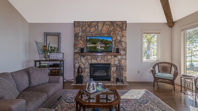 365 Cedar Pointe Dr, Weems, VA 22576 - photo 5