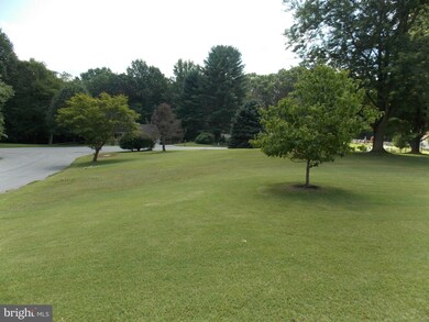 4014 Robin Hood Way, Sykesville, MD 21784 - photo 3