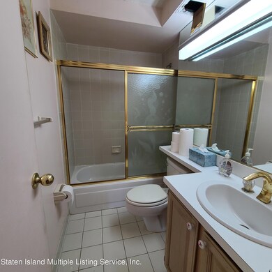Chestnut Hill at Essex Park unit 3D, Staten Island, NY 10314 - photo 6