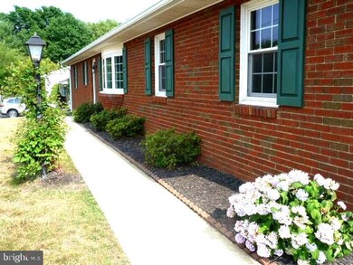 1607 Mount Aetna Rd, Hagerstown, MD 21742 - photo 4