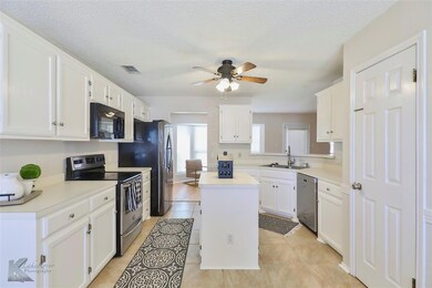 4910 Terri Ann Cir, Abilene, TX 79606 - photo 6
