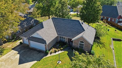 3327 Bunker St, Claremore, OK 74019 - photo 3