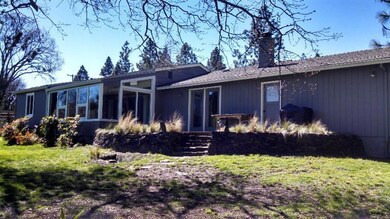 1660 Pair A Dice Ranch Rd, Jacksonville, OR 97530 - photo 6