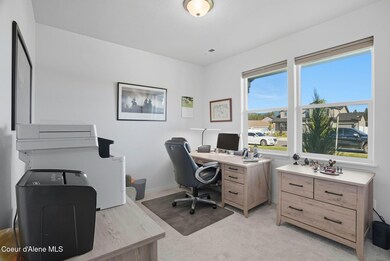 25_Inside-Spokane-Hadley-24