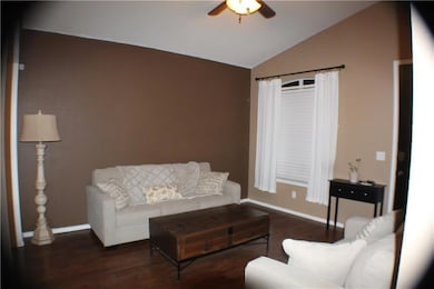 813 Desert Moon Dr, El Paso, TX 79928 - photo 4