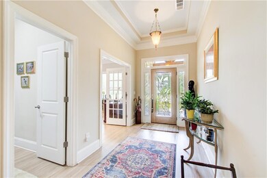 Front Foyer Entrance Way