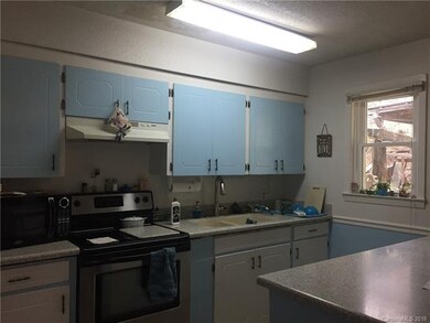 New corian kitchen countertops and sink