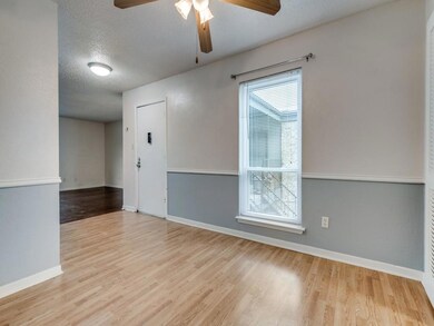 6412 Woodway Dr unit B, Fort Worth, TX 76133 - photo 4
