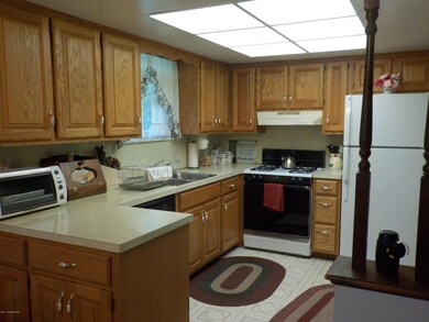 125 Burchell Ln, Effort, PA 18330 - photo 4