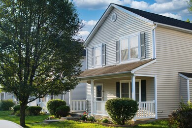 2611_Sparrow_Front_Lawn_2