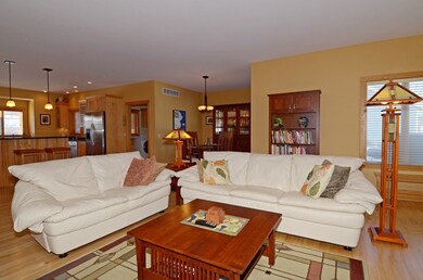 2821 Hollyhock St, Fitchburg, WI 53711 - photo 3