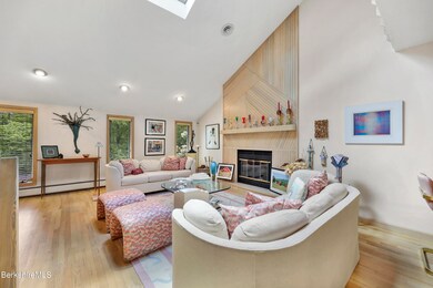 38 Wexford Ct unit 38, Lenox, MA 01240 - photo 5