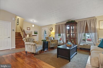 6 Horse Chestnut Ct, Essex, MD 21221 - photo 6