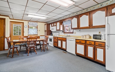 Kitchen/Dining Room Combo