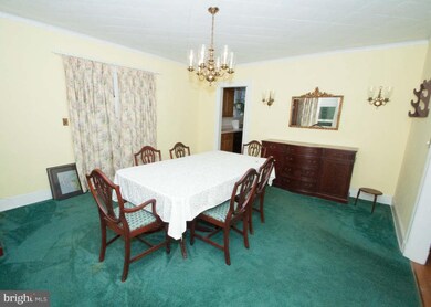 531 Nottingham Rd, Baltimore, MD 21229 - photo 3