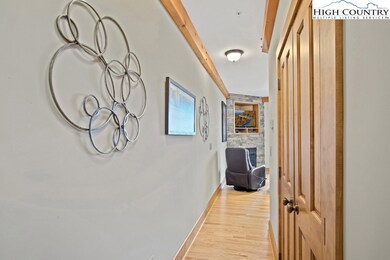 121 Red Tail Summit unit CC-2, Boone, NC 28607 - photo 5