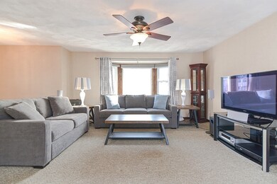 3 Hattie Ln, Billerica, MA 01821 - photo 4