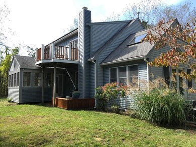 90 Log Cabin Front of House