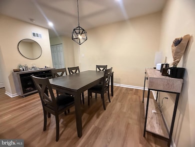 180 Valley Stream Cir, Chesterbrook, PA 19087 - photo 5