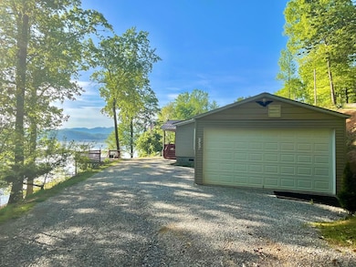 1474 Old Chisholm Trail, Dandridge, TN 37725 - photo 3