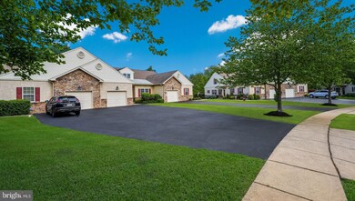 2141 Hidden Meadow Dr, Colmar, PA 18915 - photo 3