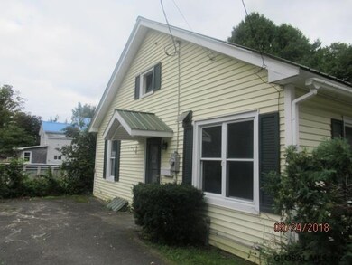 42 Hamilton Ave, Corinth, NY 12822 - photo 4