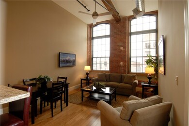 12 Eagle St unit 207, Providence, RI 02908 - photo 2