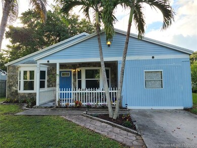 1611 SW 127th Ave, Davie, FL 33325 - photo 5