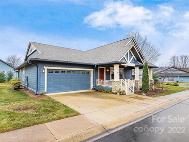 11 Gray Wolf Ln, Hendersonville, NC 28792 - photo 3