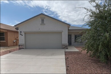 14904 Jerry Armstrong Ct, El Paso, TX 79938 - photo 2