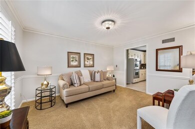 8526 Gillette St, Lenexa, KS 66215 - photo 4