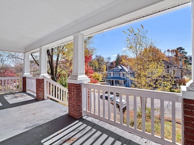 1005 Howbert Ave SW, Roanoke, VA 24015 - photo 4