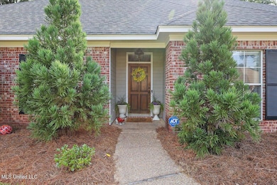 04-614 Cliffview Dr