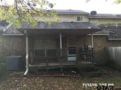 2010 2010 Villa Dr, Tyler, TX 75703 - photo 3