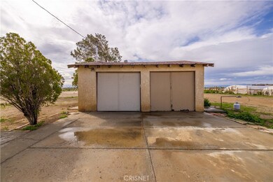 10240 E Avenue f8, Lancaster, CA 93535 - photo 5