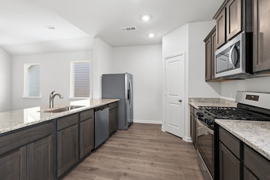 1505 Harvester Dr, Fort Worth, TX 76140 - photo 2