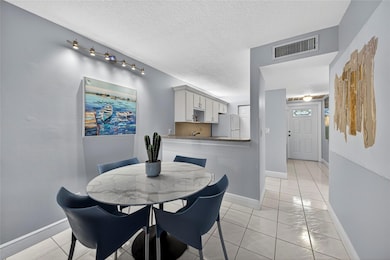 2920 NE 8th Terrace unit 103, Wilton Manors, FL 33334 - photo 3