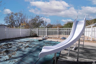 1215 Hacienda Ln, Lawrence, KS 66049 - photo 4