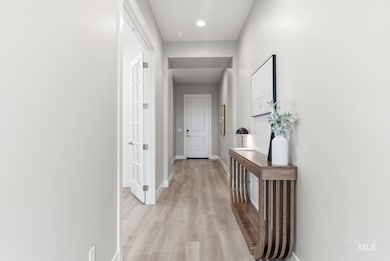 2301 N Mountain Vista Ave, Star, ID 83669 - photo 2