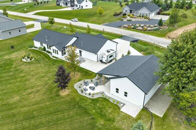 W6084 Autumn Mist Trail, Appleton, WI 54913 - photo 6