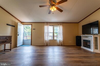 101 Raines St, Moorefield, WV 26836 - photo 6