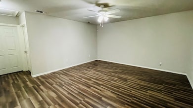 3602 Mandy Dr unit 2, Granbury, TX 76048 - photo 3