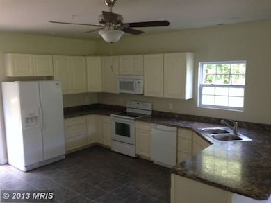 15275 Rock Point Rd, Newburg, MD 20664 - photo 7