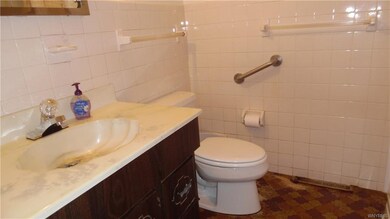 448 27th St, Niagara Falls, NY 14303 - photo 2