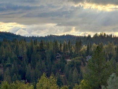 12679 Cresthaven Dr, Groveland, CA 95321 - photo 2