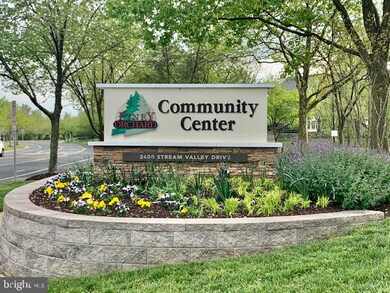 2406 Forest Edge Ct unit 201, Odenton, MD 21113 - photo 5