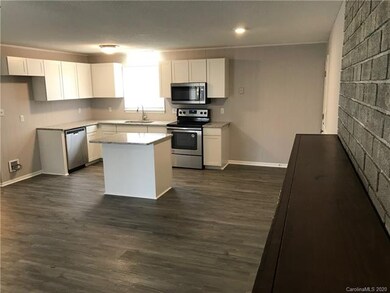 4518 Greenwood Dr, Gastonia, NC 28052 - photo 4