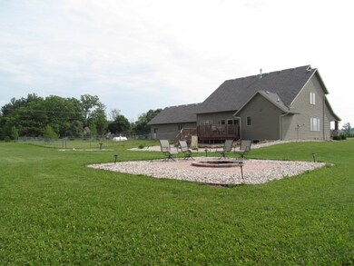 W2461 State Road 92, Brooklyn, WI 53521 - photo 2