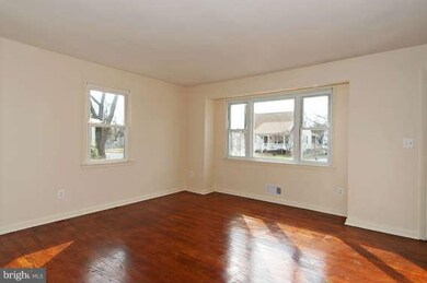 3 Dinsmore Ave, Glen Burnie, MD 21061 - photo 5