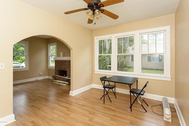 1327 Murray Dr, Jacksonville, FL 32205 - photo 5